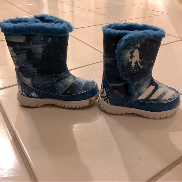 ADIDAS Toddler Winter Boots - Picture 2 of 7